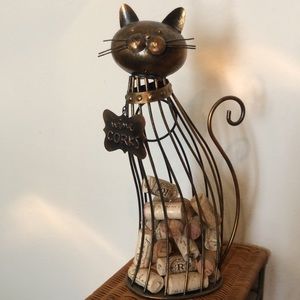 Wine corks keeper